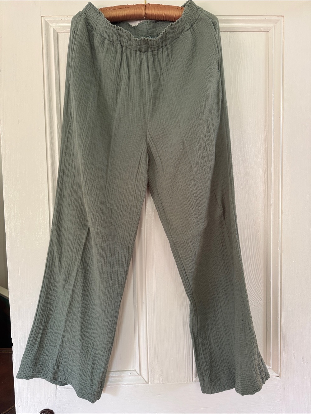 Shade & Shore Sage Green Lightweight 100% Cotton Beach Coverup Pants M